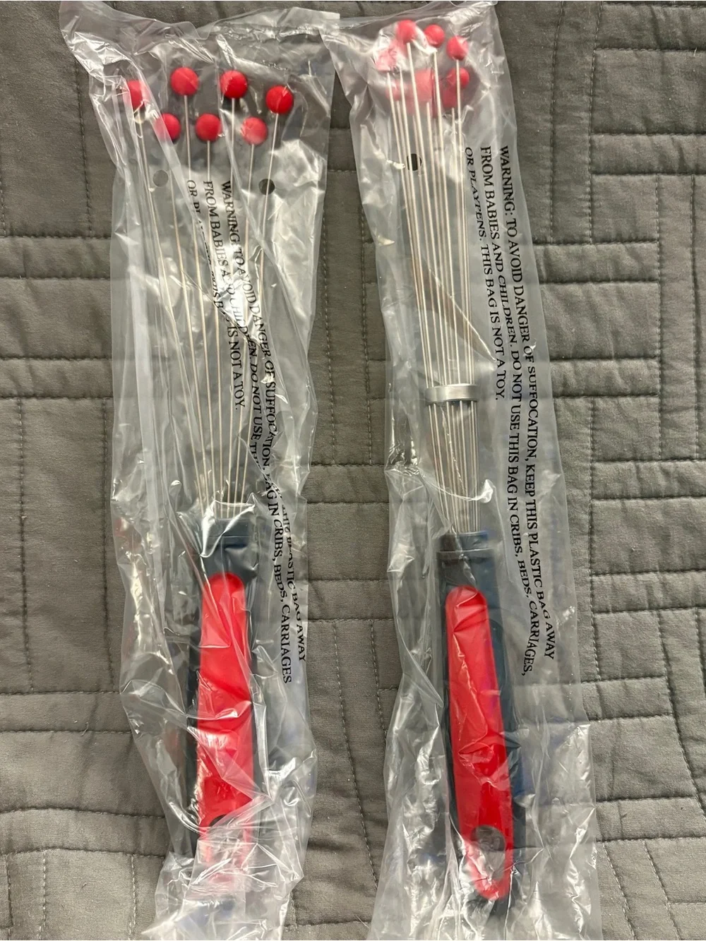 KOCHBLUME Silicone Ball & Plate Whisks Grey Red color 2pc Set